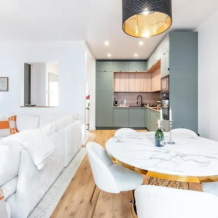 Assalit Two Bedrooms In Nice