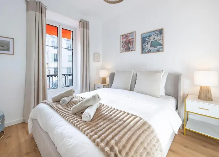 Appartement Assalit Two Bedrooms In *